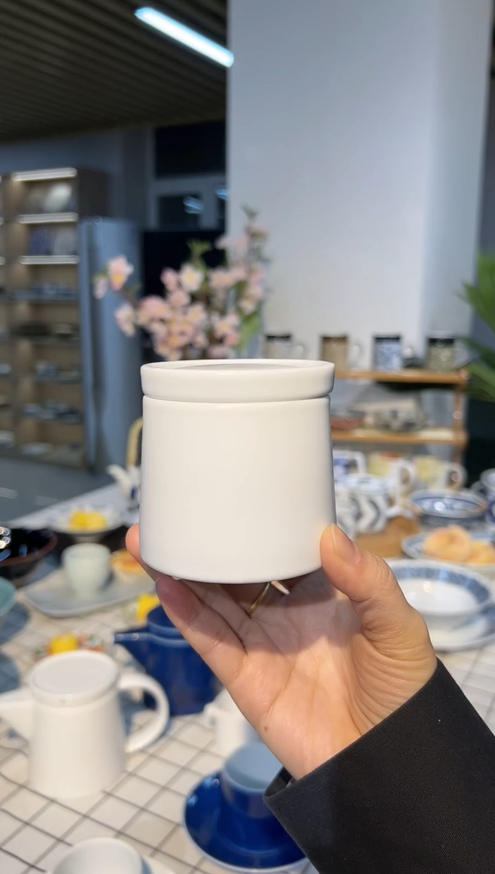 瓷片白山M系列 白色茶罐