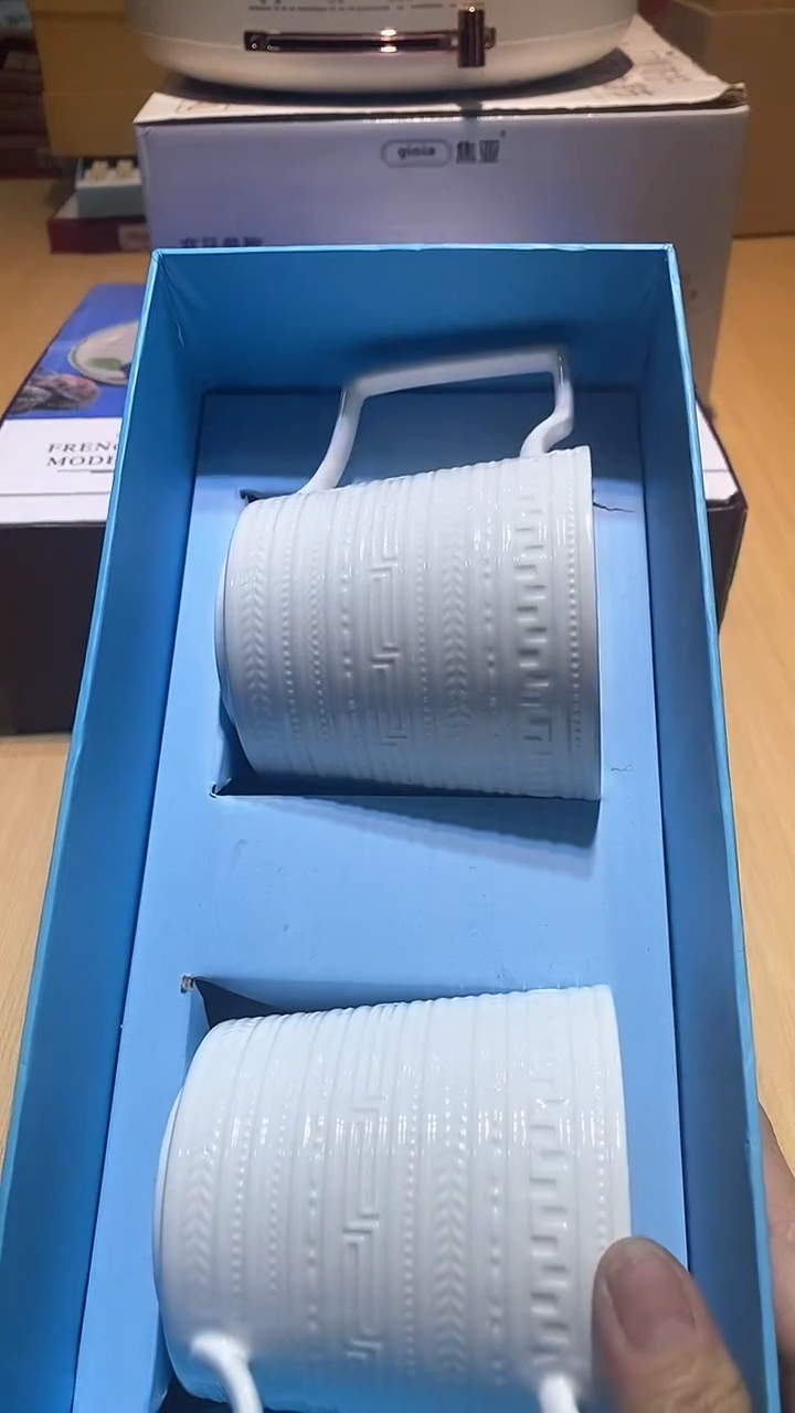 【闪购商品】瓷片锅碗瓢盆一件不剩