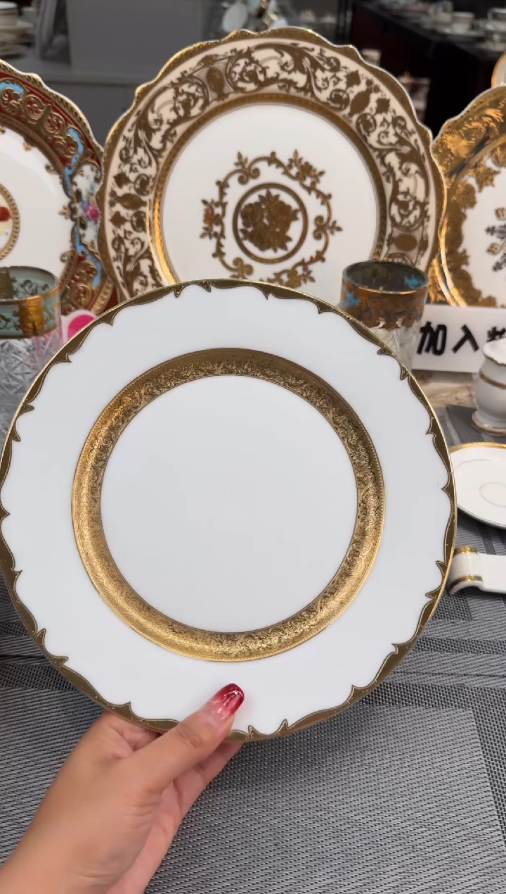 【闪购商品】瓷片9寸平盘1个微瑕  福利价