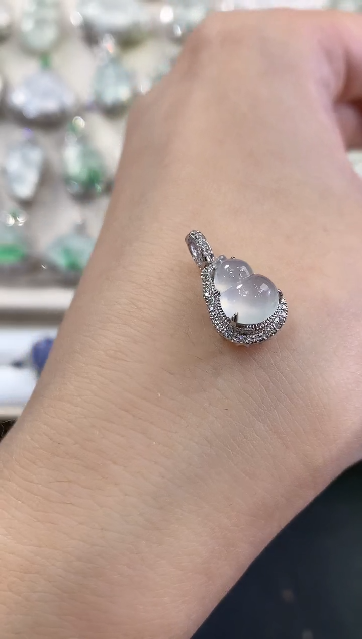 翡翠18K金镶嵌吊坠(不含链)C14    