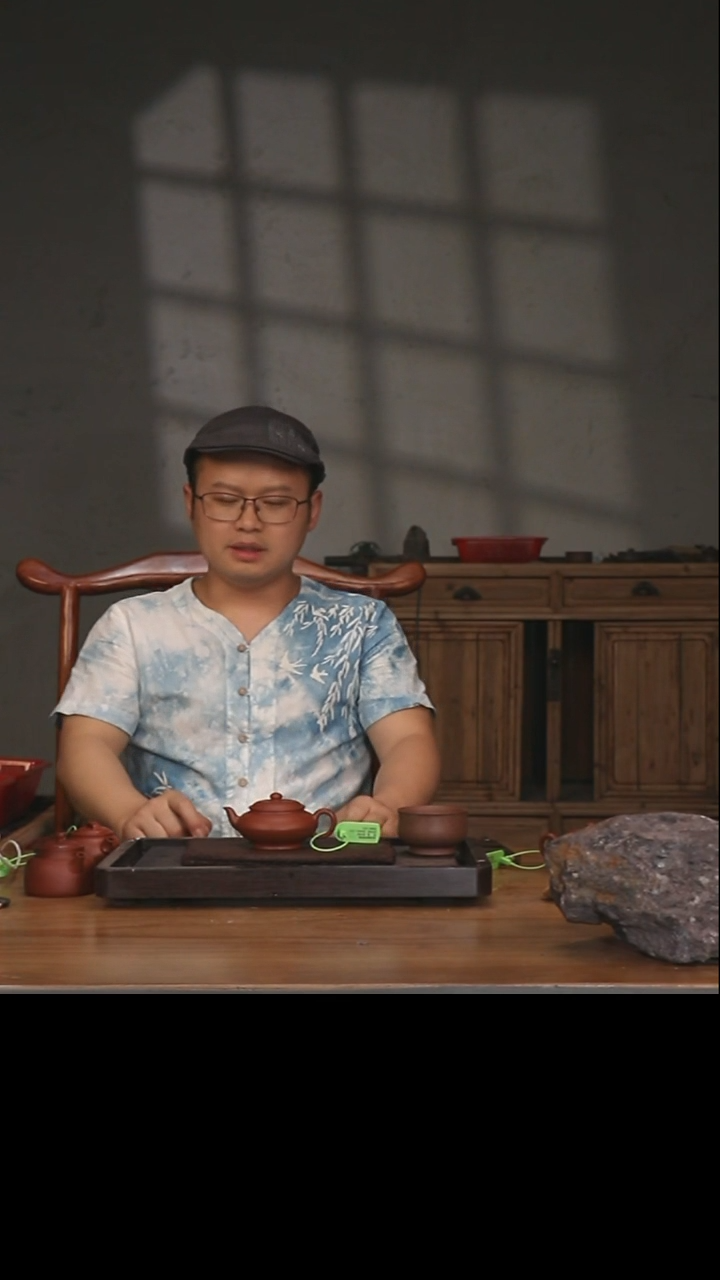 茶壶紫砂27号（红泥)合欢135cc 