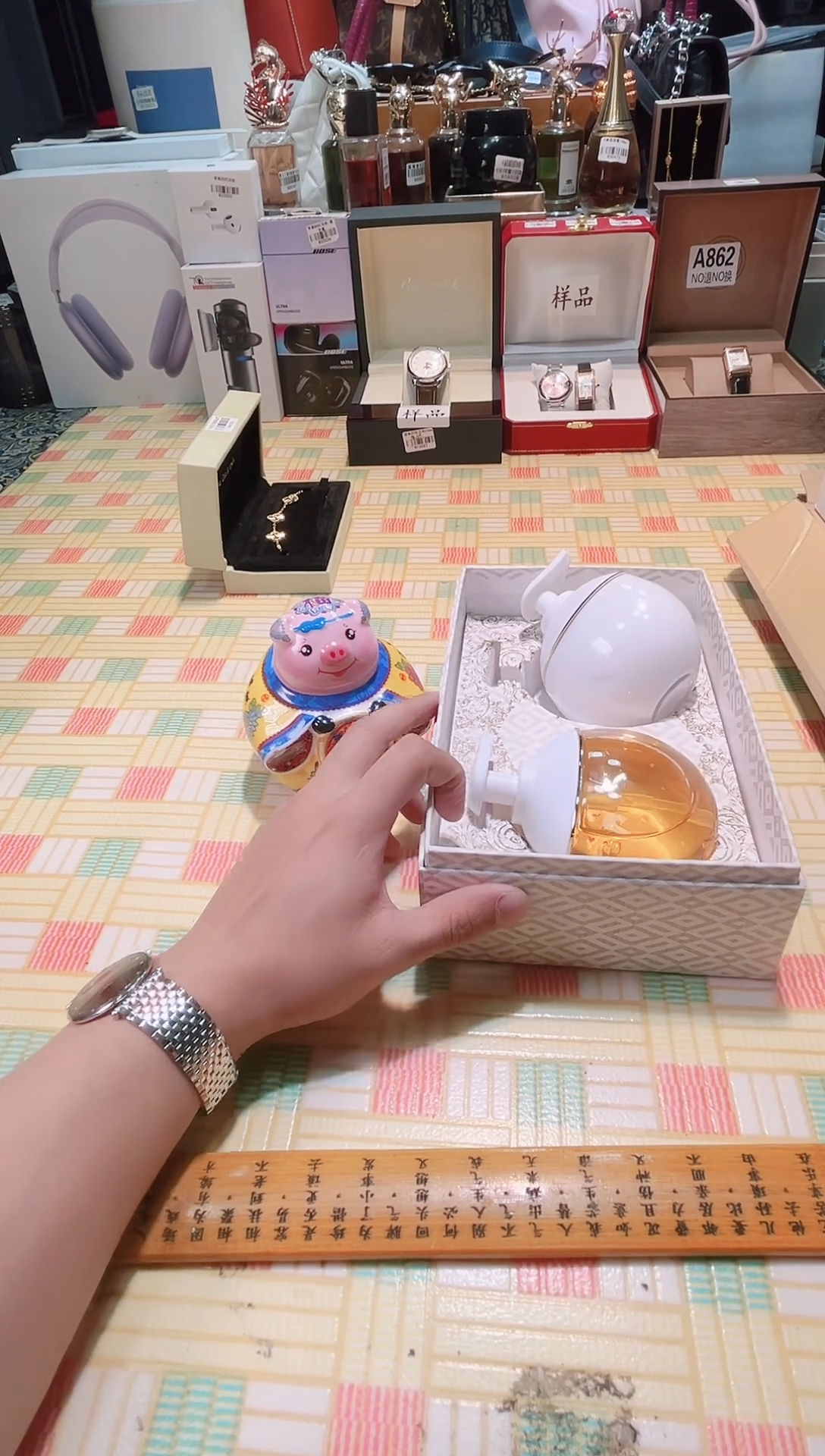 瓷片瓷器 库房到期 全部地板价@@1