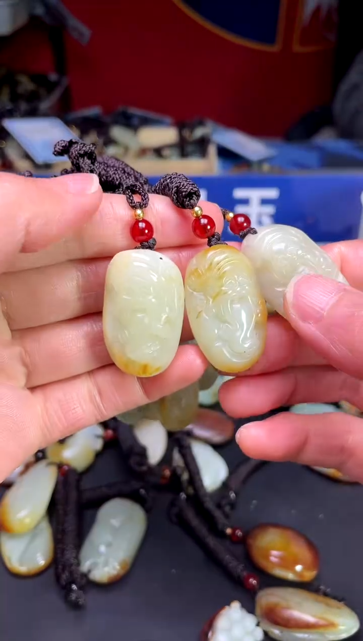 【闪购商品】和田玉颈饰未镶嵌3