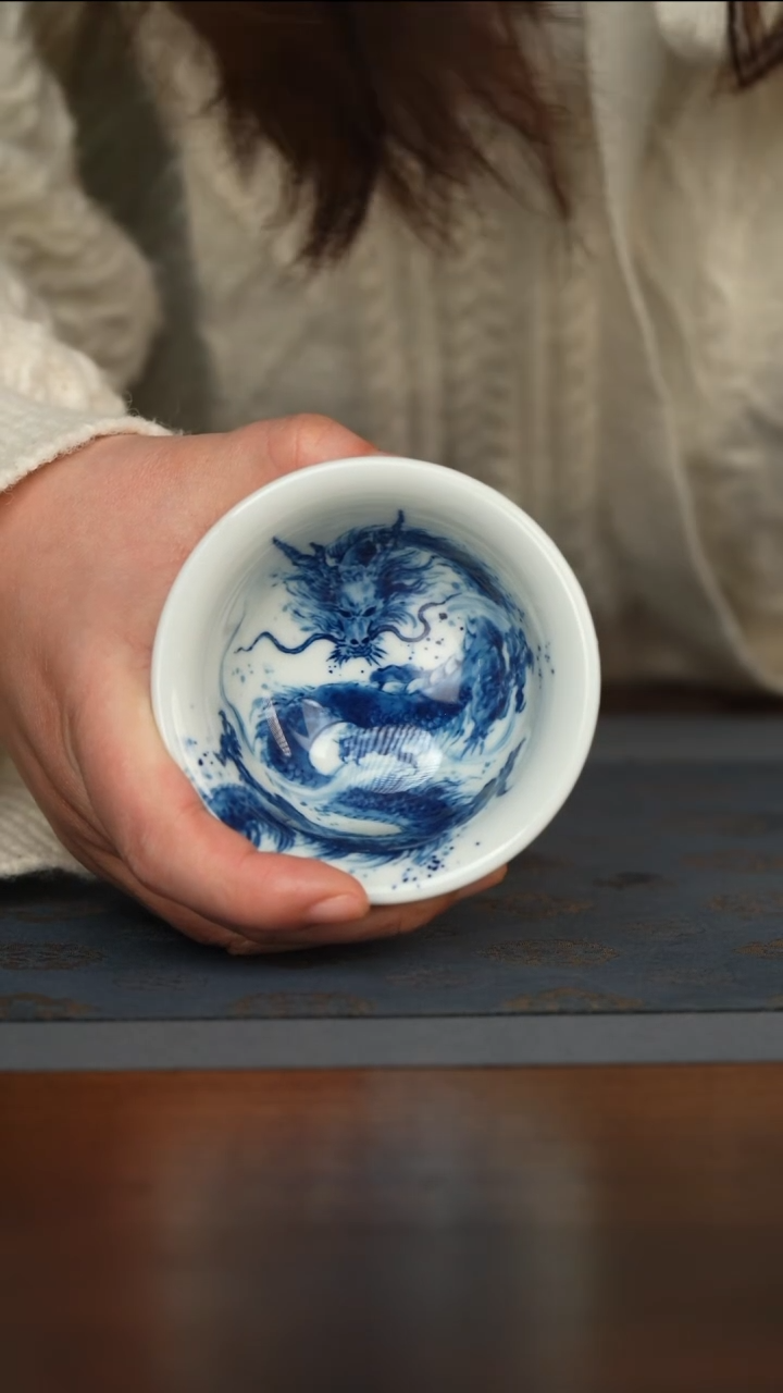 【闪购商品】瓷片国风墨龙预定压手