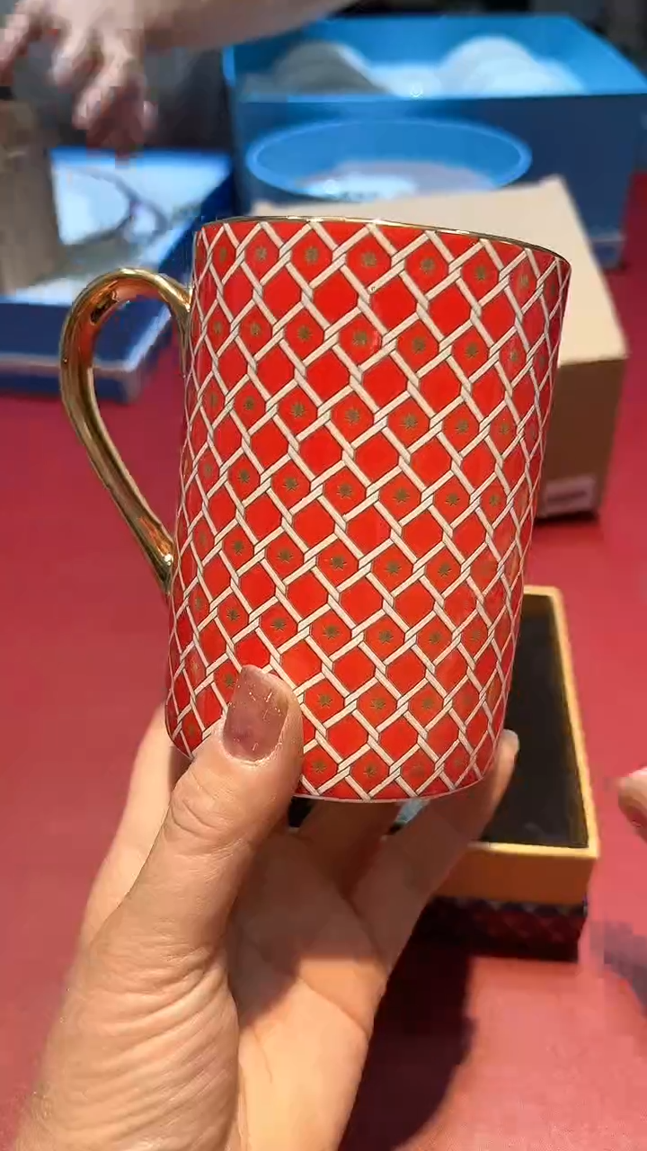 【闪购商品】瓷片锅碗瓢盆一件不剩