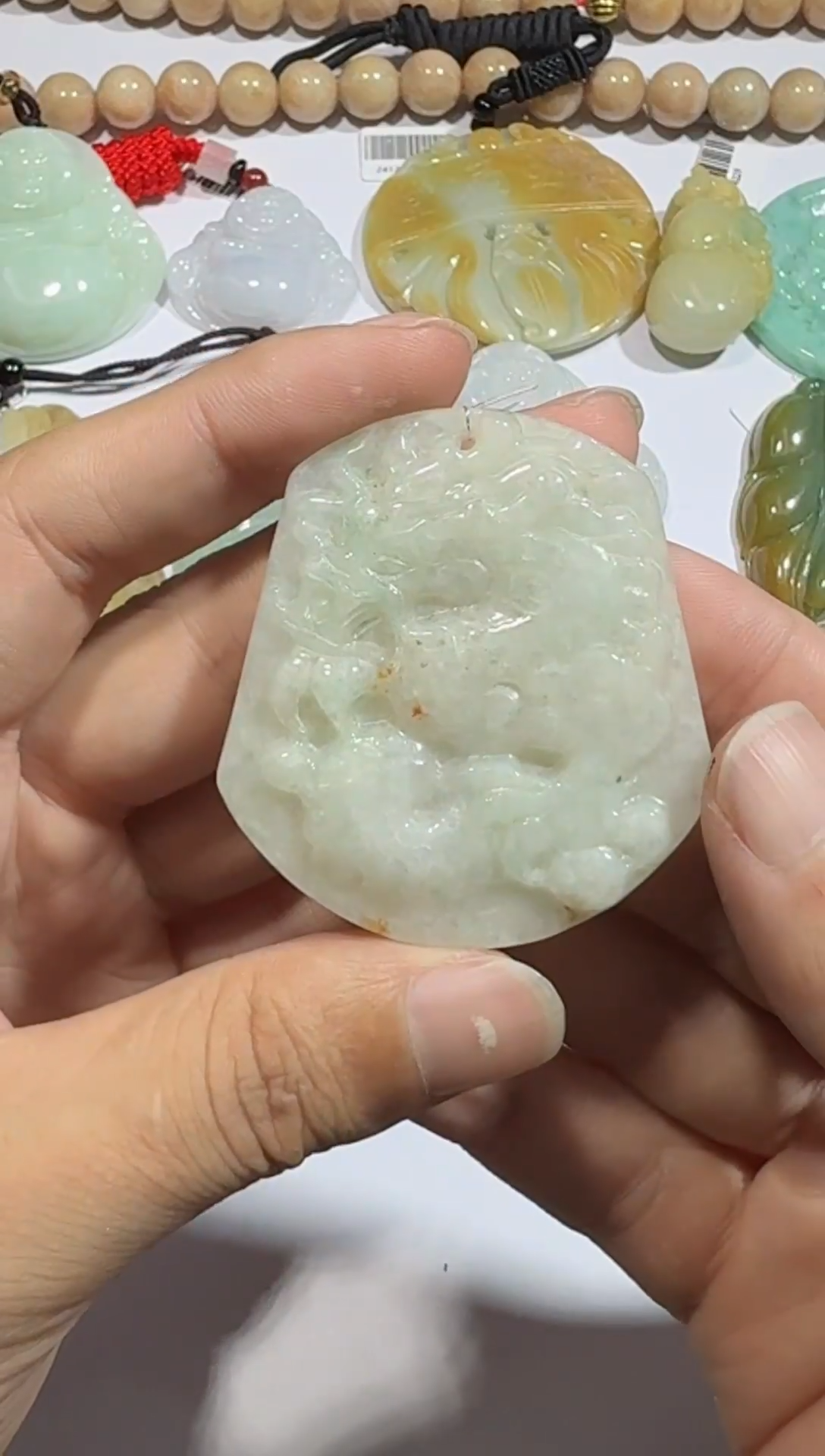 【闪购商品】翡翠颈饰未镶嵌00017533