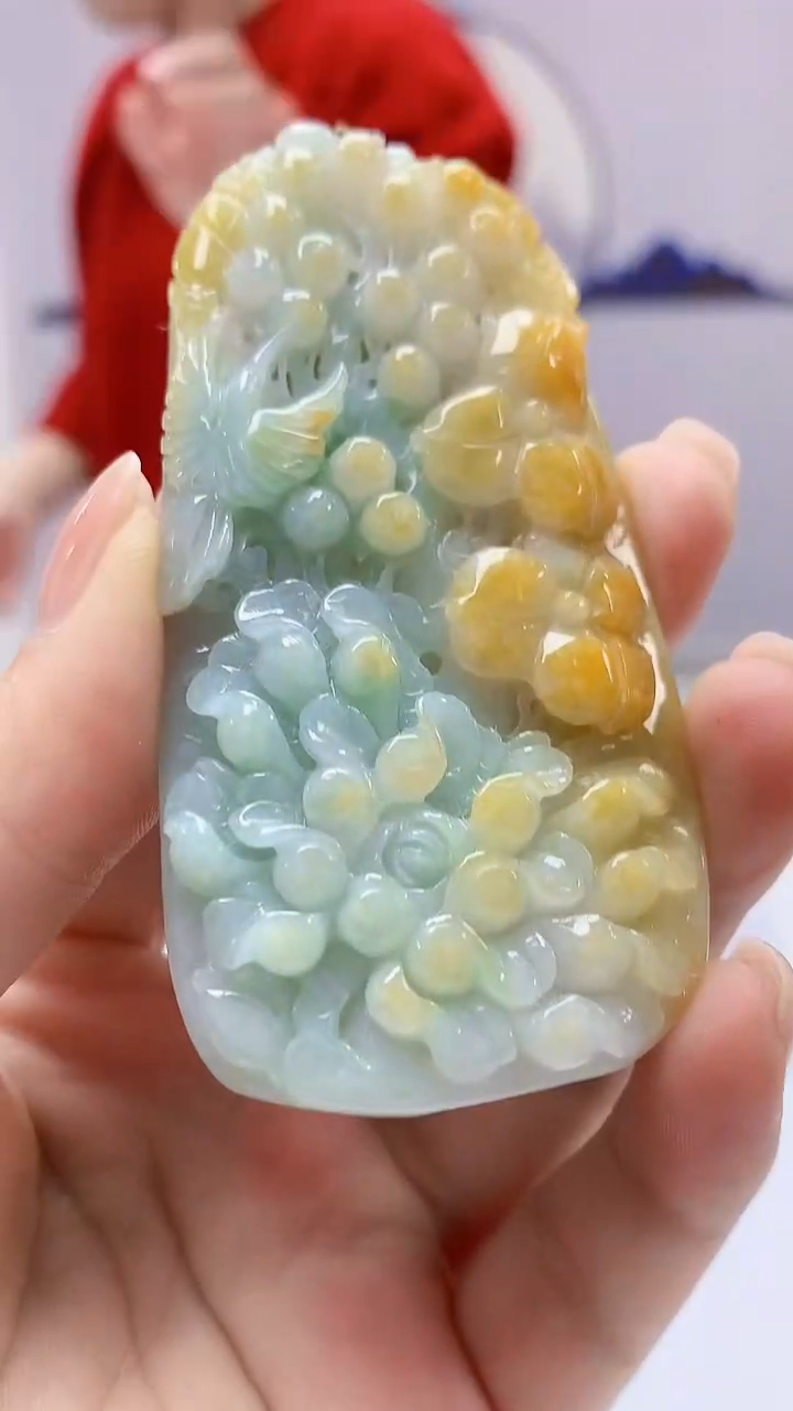 【闪购商品】定制翡翠未镶嵌4902ms-毛货107花