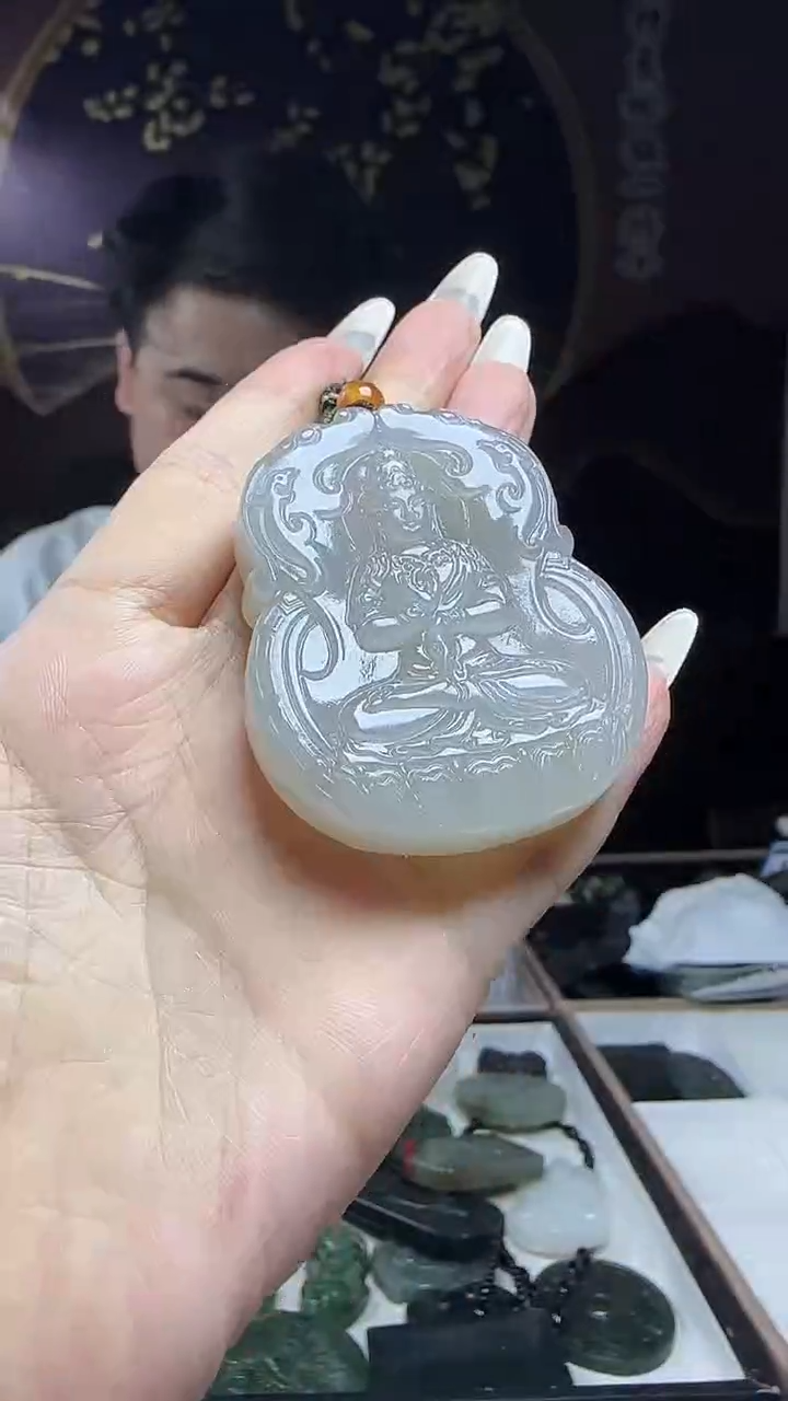 和田玉未镶嵌挂件和田玉买一发一