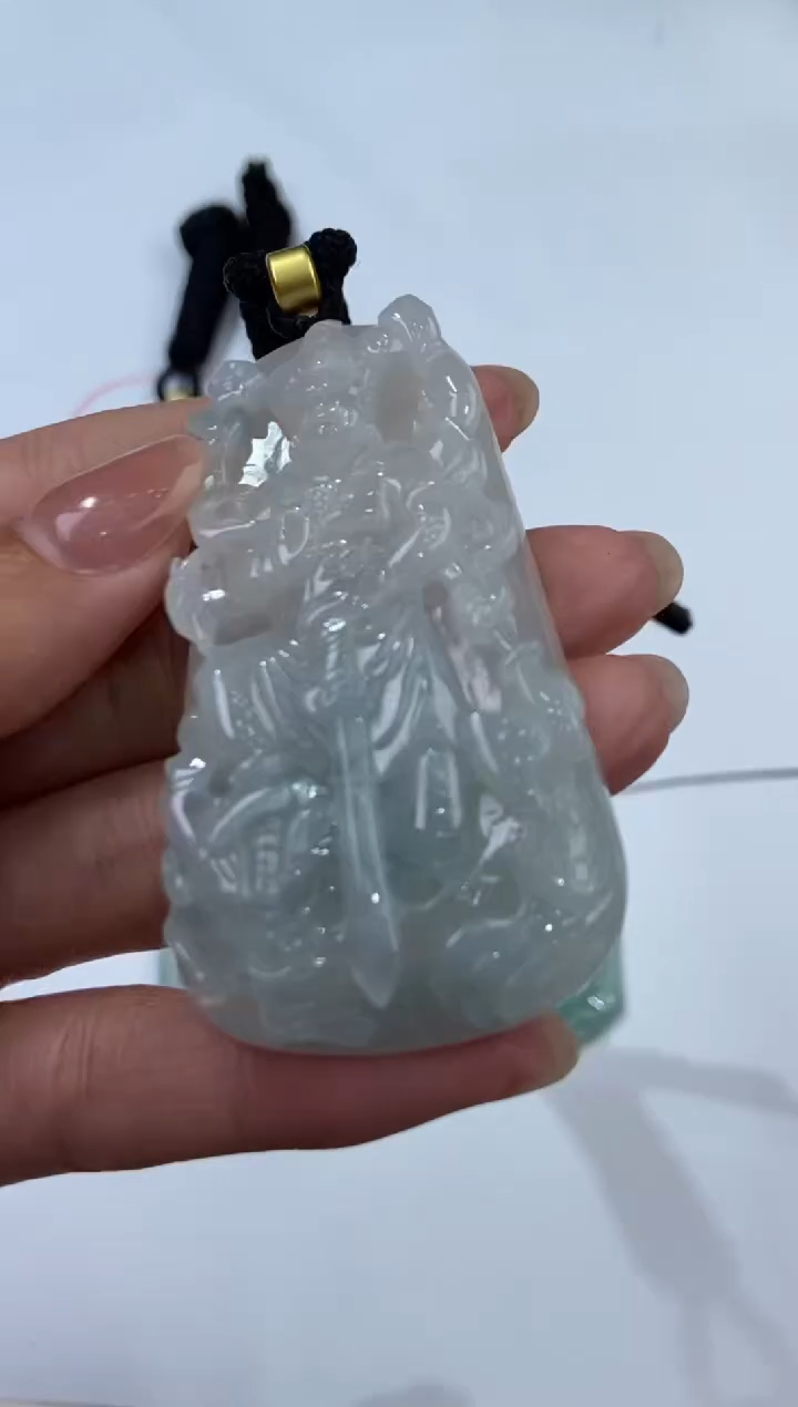 【闪购商品】翡翠未镶嵌颈饰2206233  