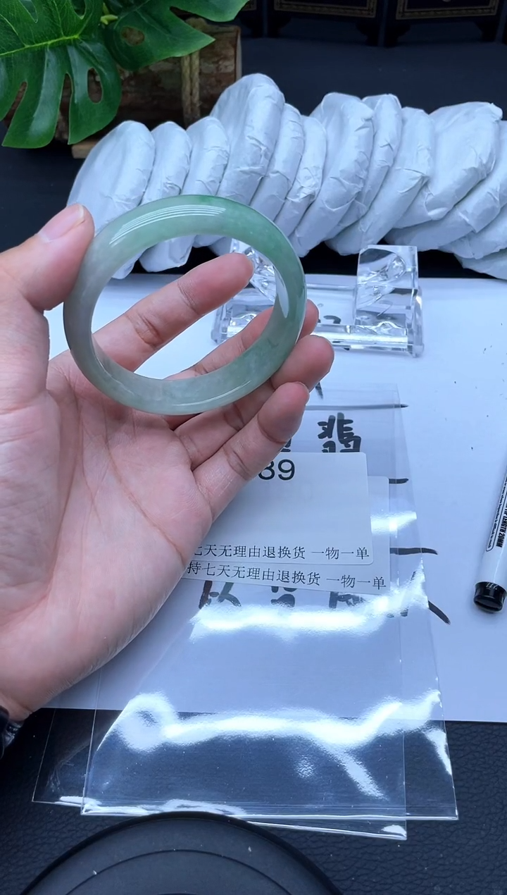 189【专拍】缅风高冰手镯所见即所得