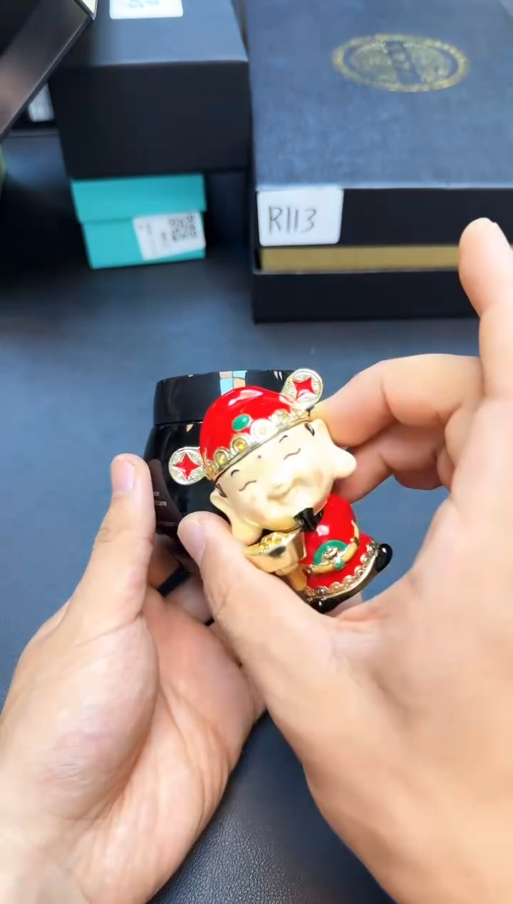 瓷片全新正品一件不留@@WE684