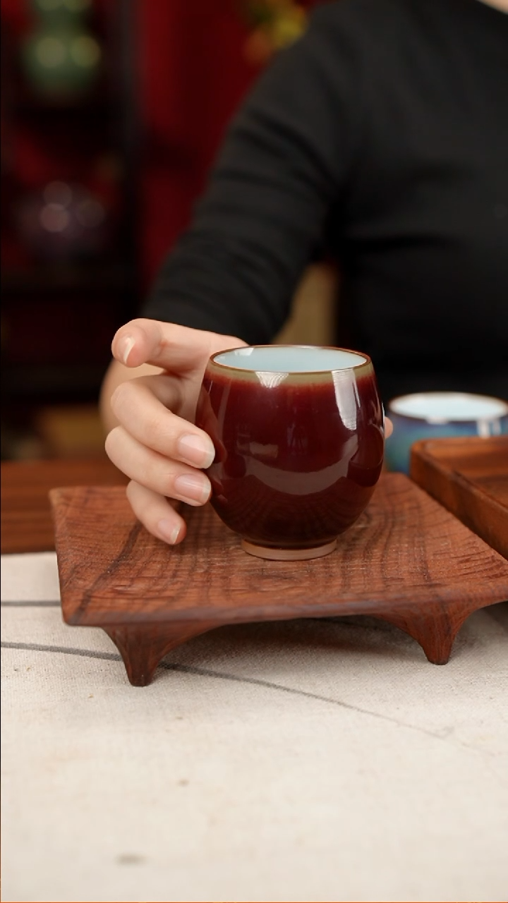 【闪购商品】摆件小师妹-钧瓷-信任