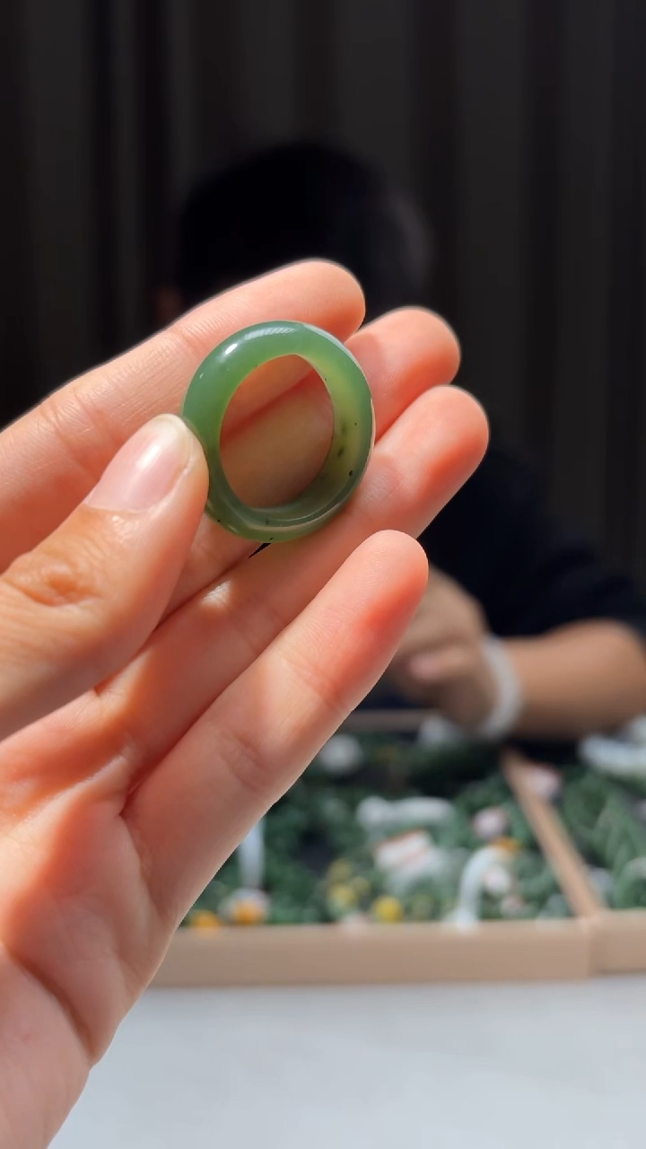 颈饰未镶嵌和田玉戒圈20