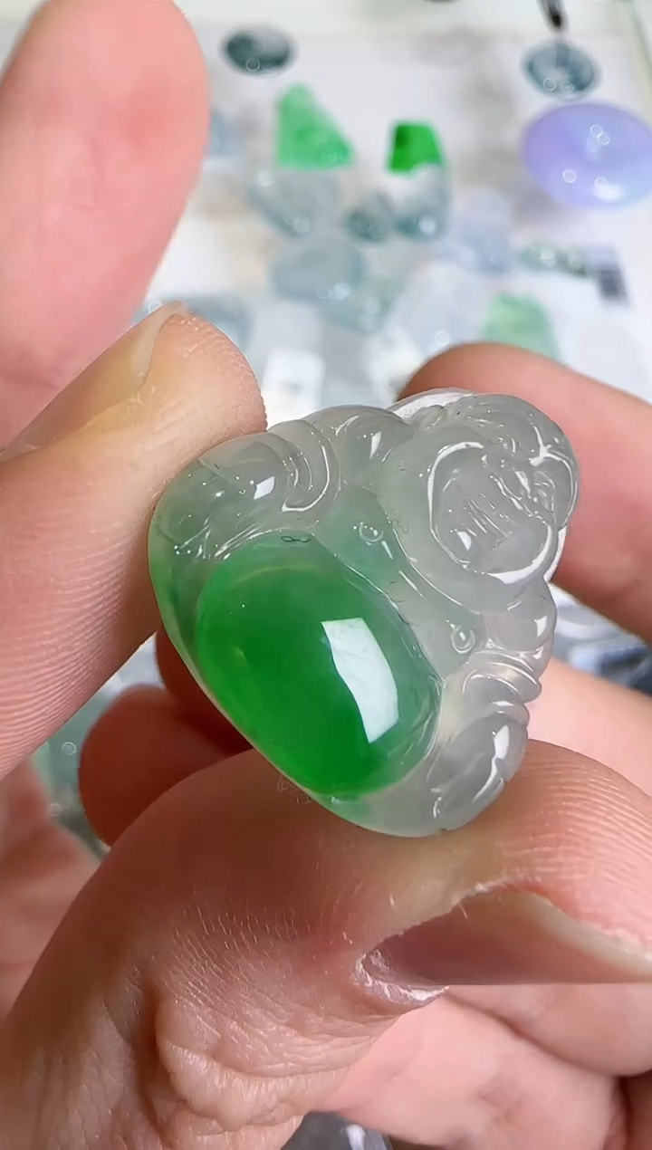 【闪购商品】翡翠吊坠(不含链)未镶嵌···
