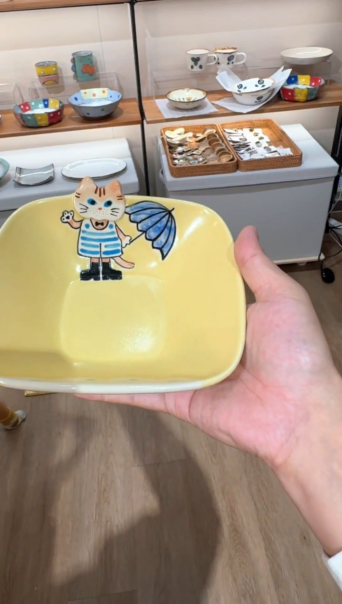 陶?***?日本陶艺作家手作器物小野濑三枝子黄色小猫