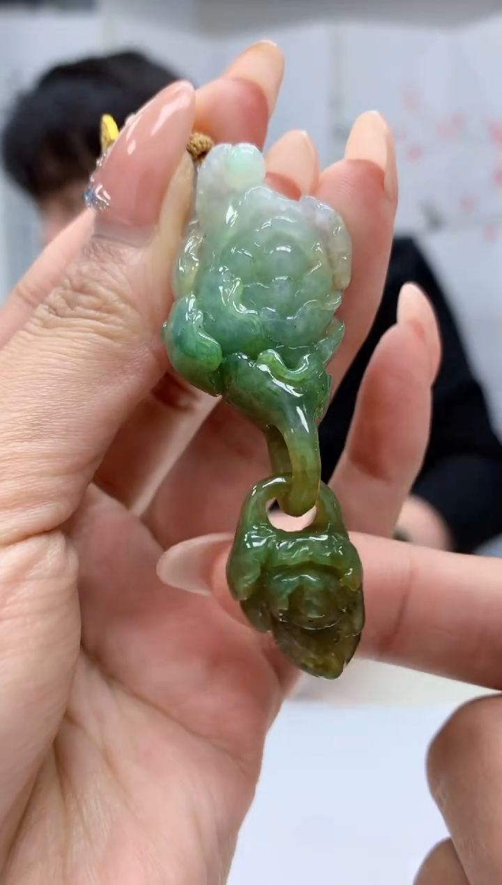 【闪购商品】定制翡翠未镶嵌5060MM-毛货挂件89赠珠链