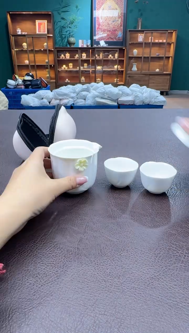 【闪购商品】摆件瓷SC1111111111