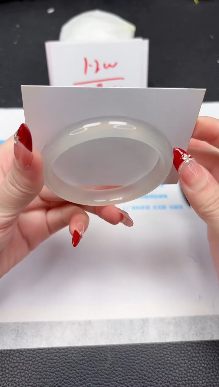 【闪购商品】石英质玉手镯未镶嵌341-58.6