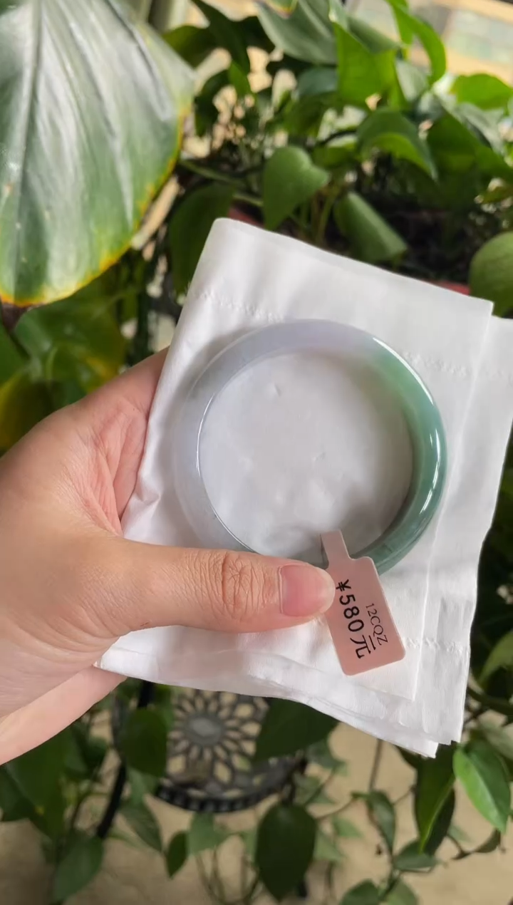 【闪购商品】翡翠手镯未镶嵌007手镯56