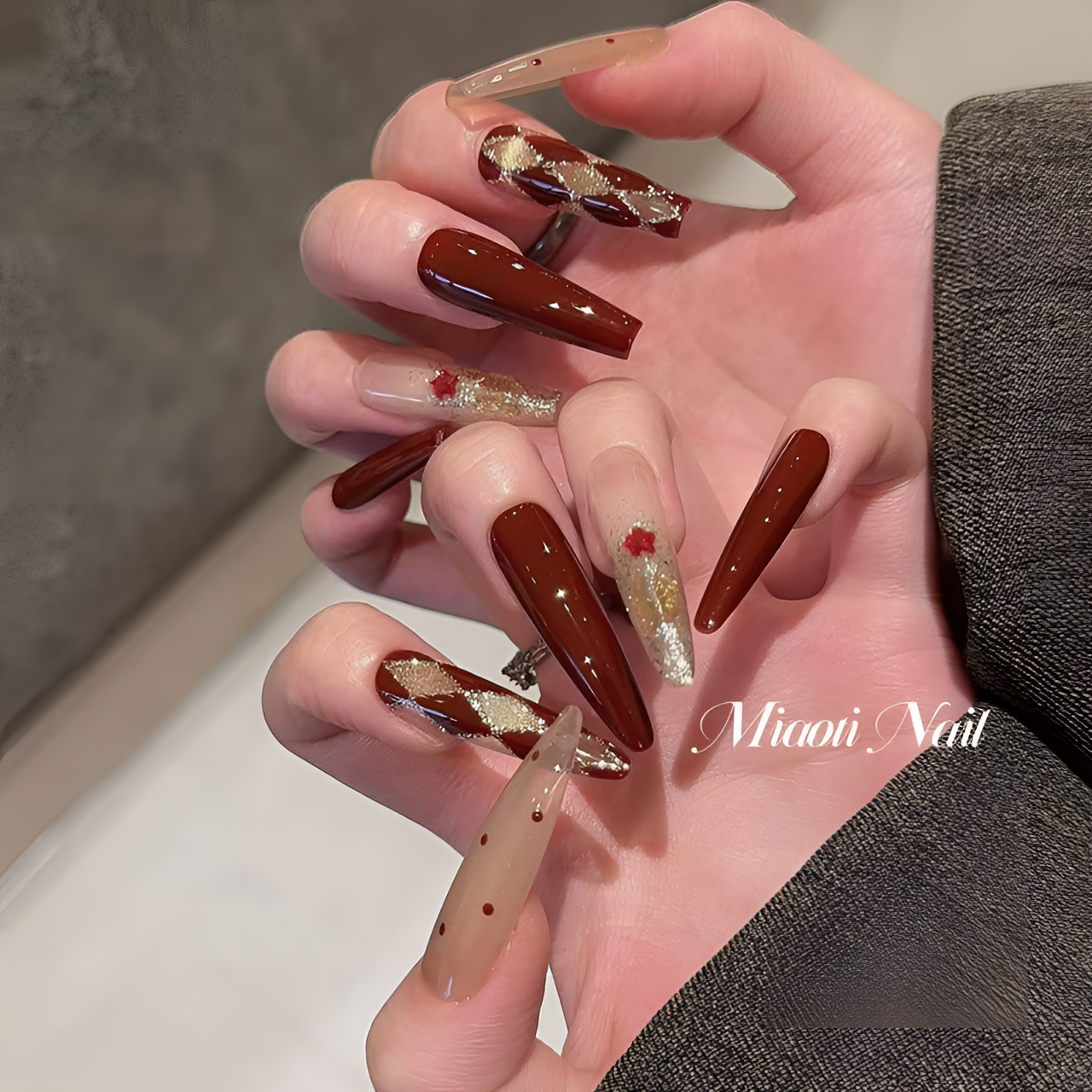 【摩登女郎】【9个甲型定制】猫哥 红色菱格波点纯手工穿戴甲