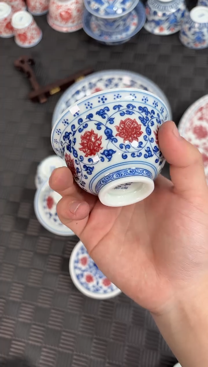 盖碗瓷景德镇陶瓷茶具青花釉里红压手杯
