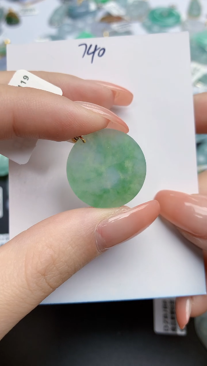 【闪购商品】翡翠颈饰18K金镶嵌天然缅甸翡翠A货