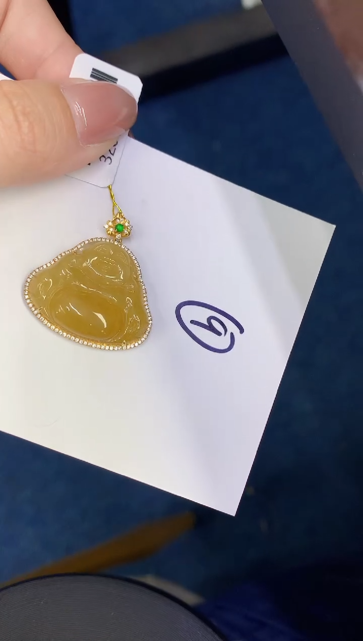 【闪购商品】翡翠颈饰18K金镶嵌0000000000