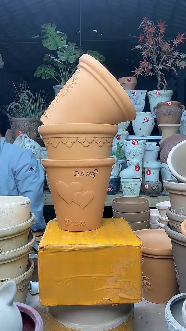 【闪购商品】缸3个20*18红陶爱心香草巴洛克 无托