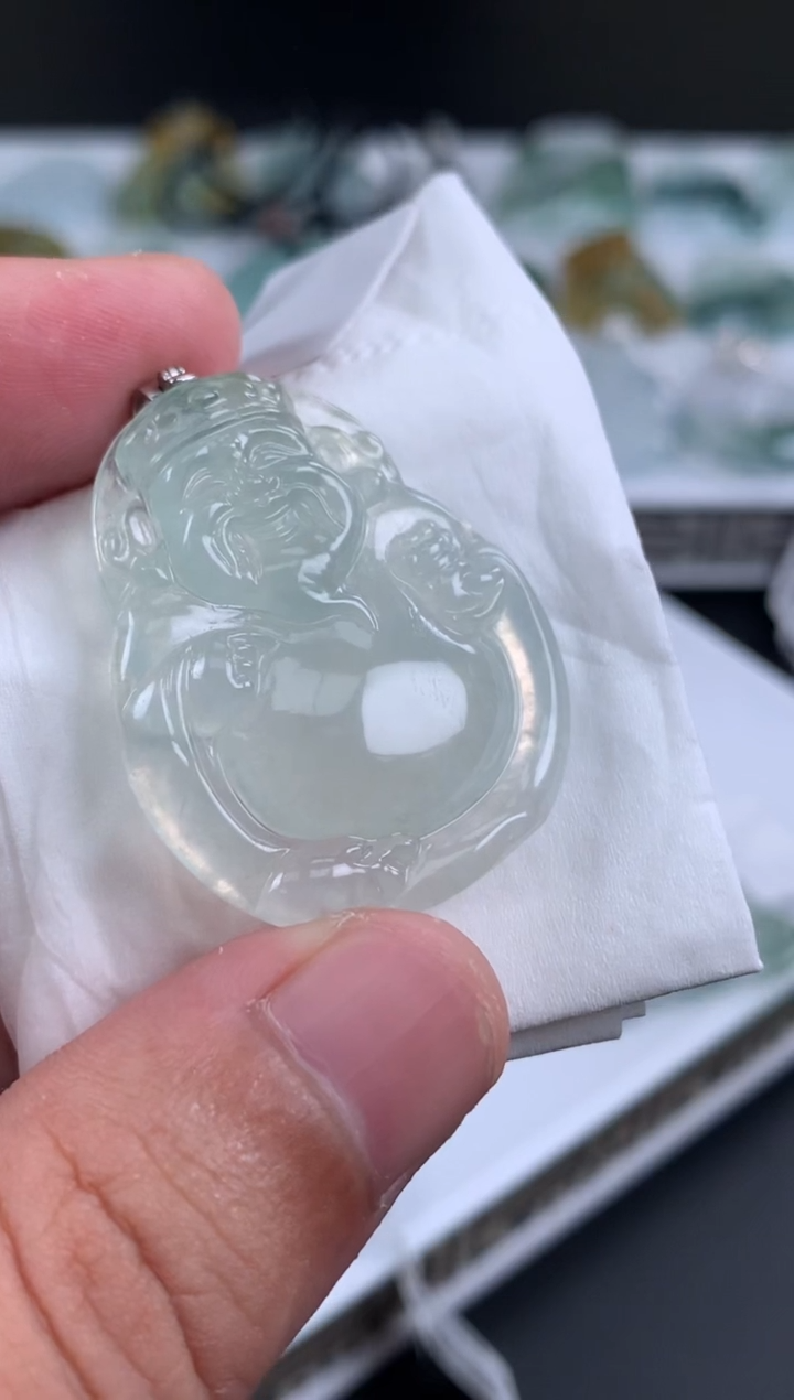 【闪购商品】翡翠颈饰18K金镶嵌翡翠