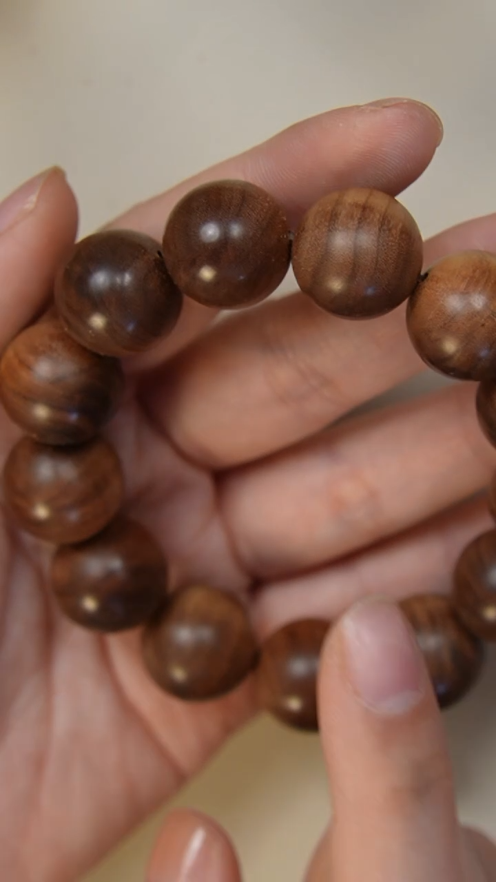 【闪购商品】檀香木手串/手链（沉水级）回流料1.8cm老山檀香