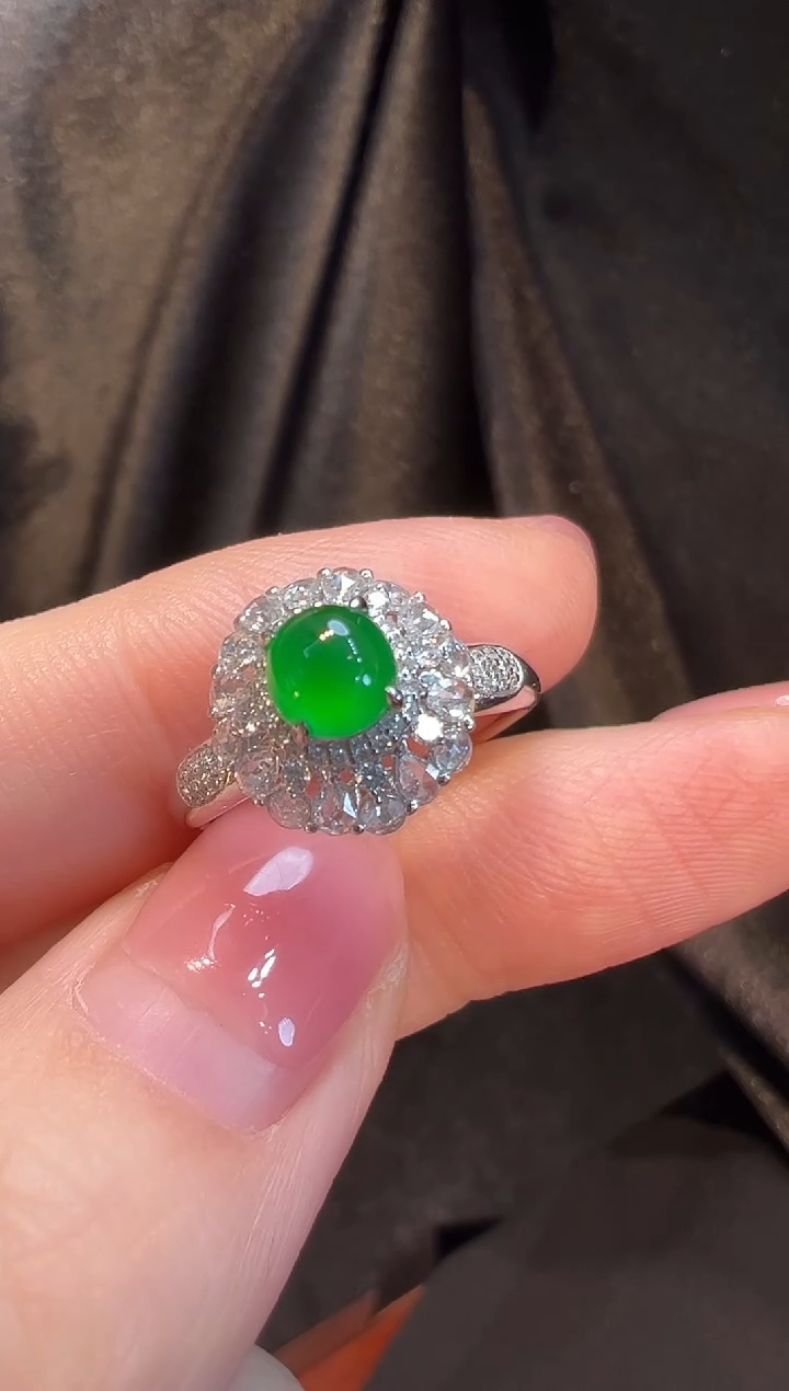 18K金镶嵌戒指翡翠L6