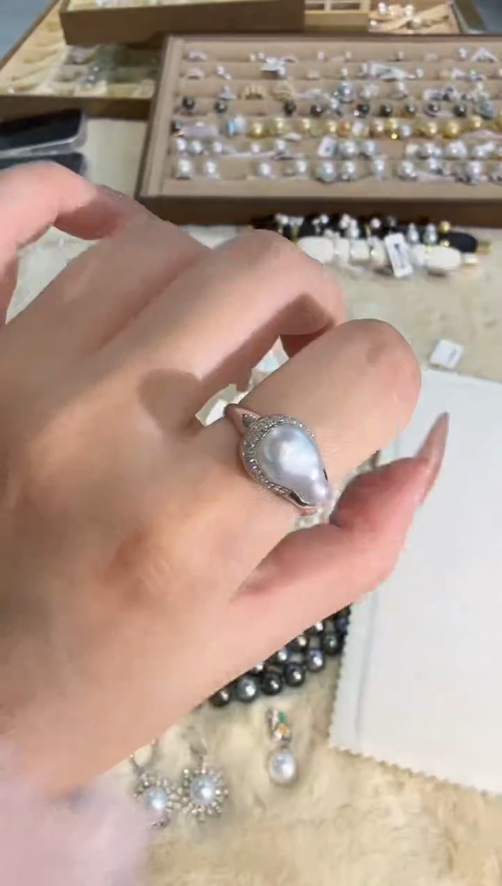 18K金镶嵌戒指海水珍珠zzxm多样性发其一