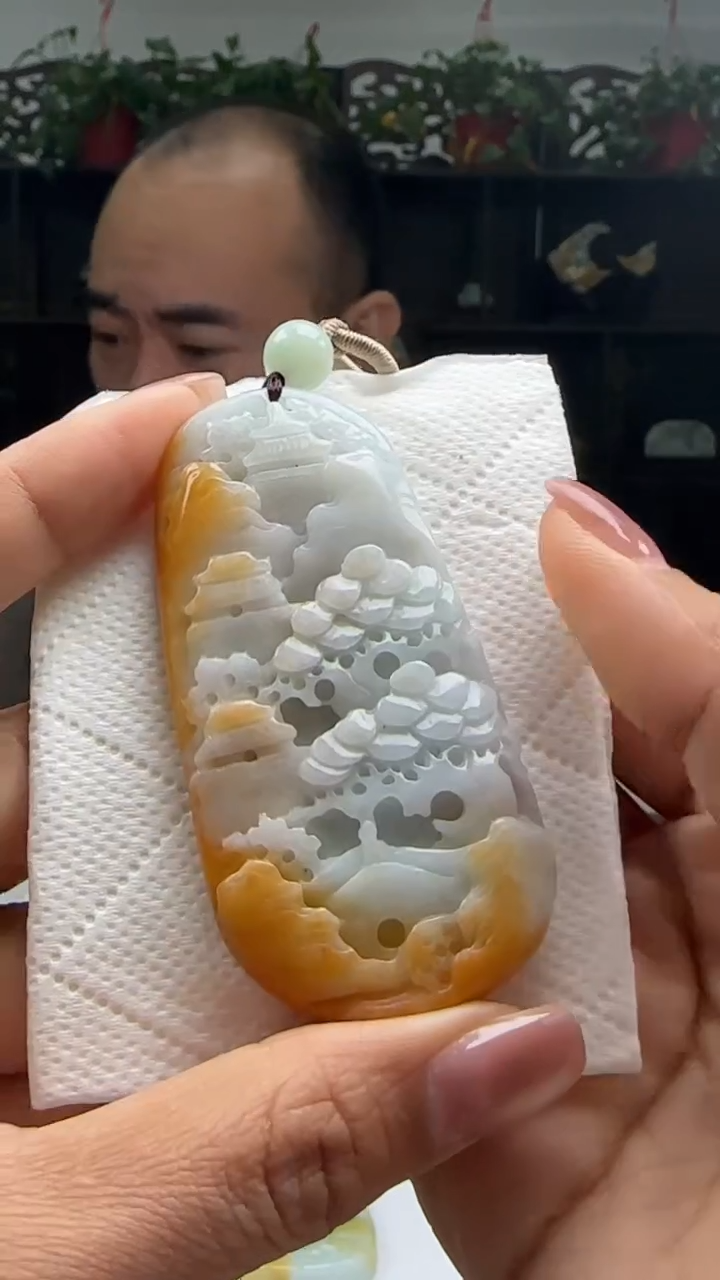 【闪购商品】翡翠颈饰未镶嵌天然翡翠A货吊坠