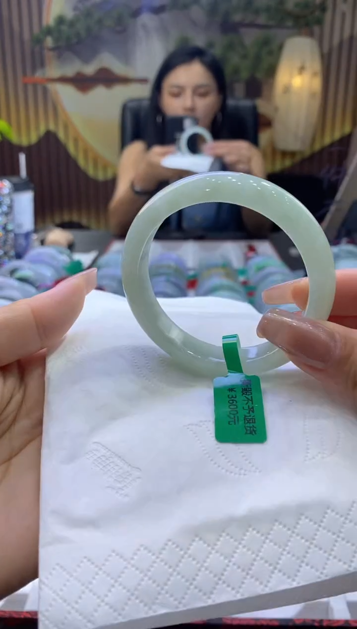 翡翠手镯未镶嵌00001749