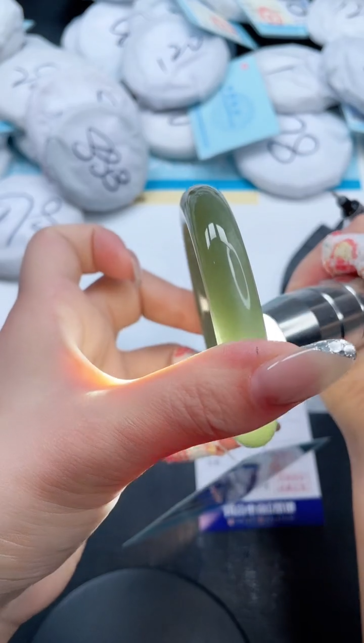 和田玉手镯未镶嵌11V217-59