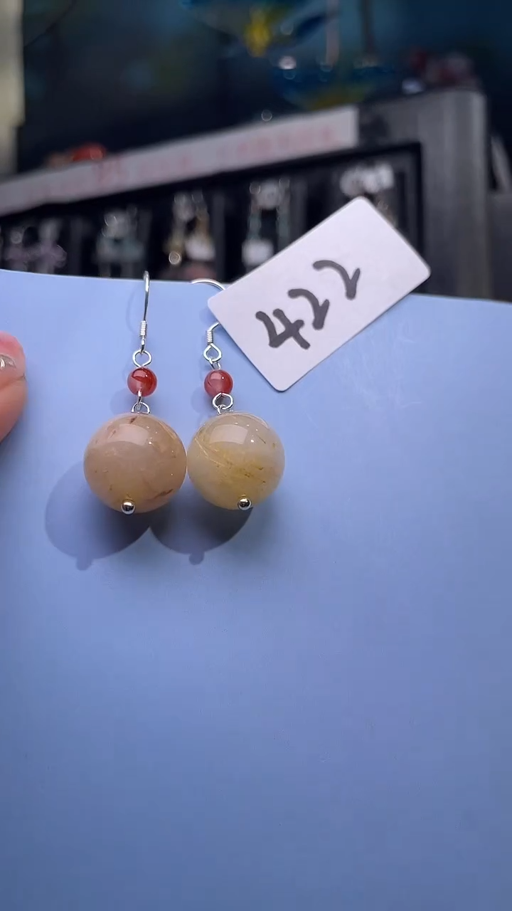 未镶嵌耳饰水晶喜欢拍