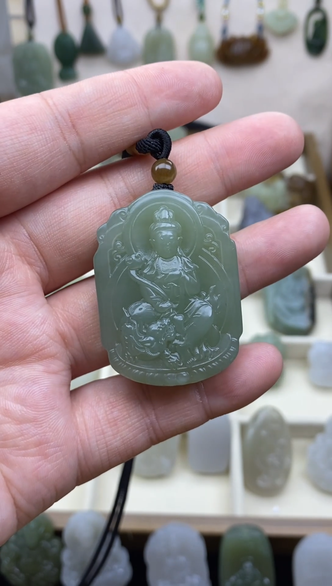 颈饰未镶嵌和田玉天然和田玉吊坠  微瑕介意勿拍