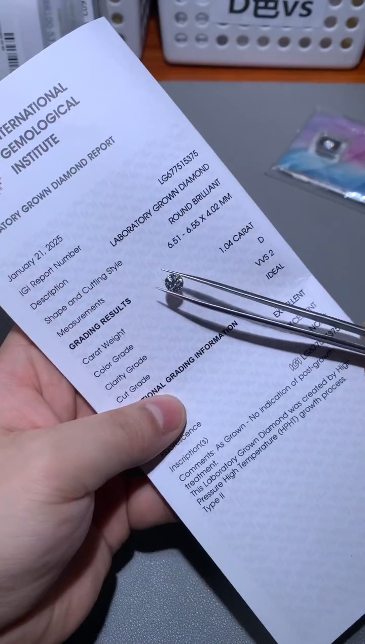 【闪购商品】实验室培育钻石裸石未镶嵌1.04D677515375