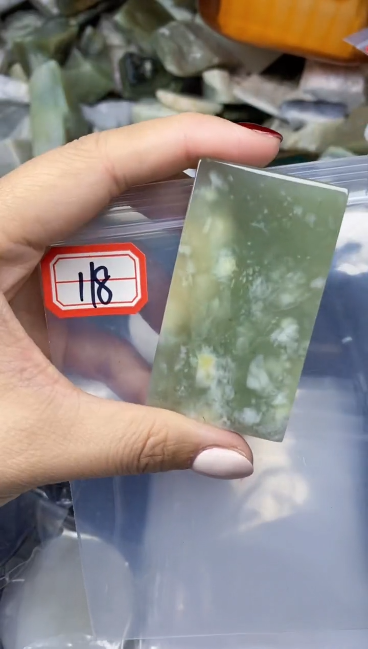 【闪购商品】和田玉多样性发货未镶嵌多样性发货