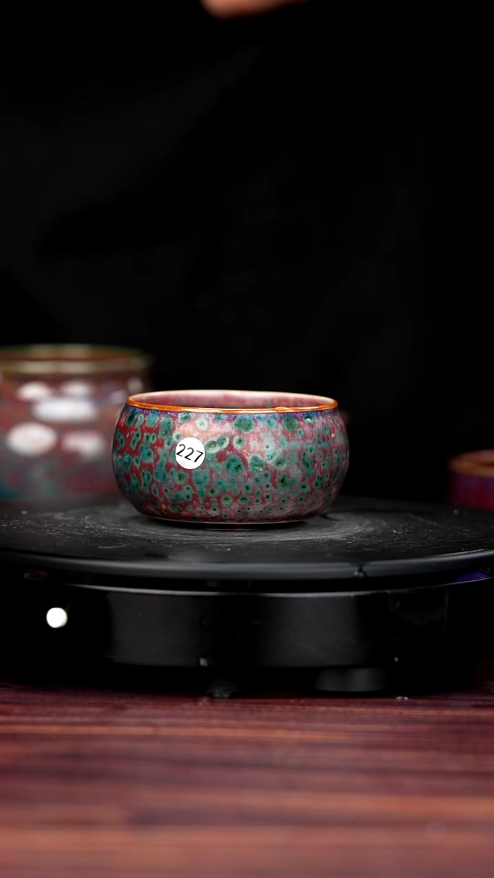 壶瓷227#陈亚龙一级品原矿钧瓷主人杯
