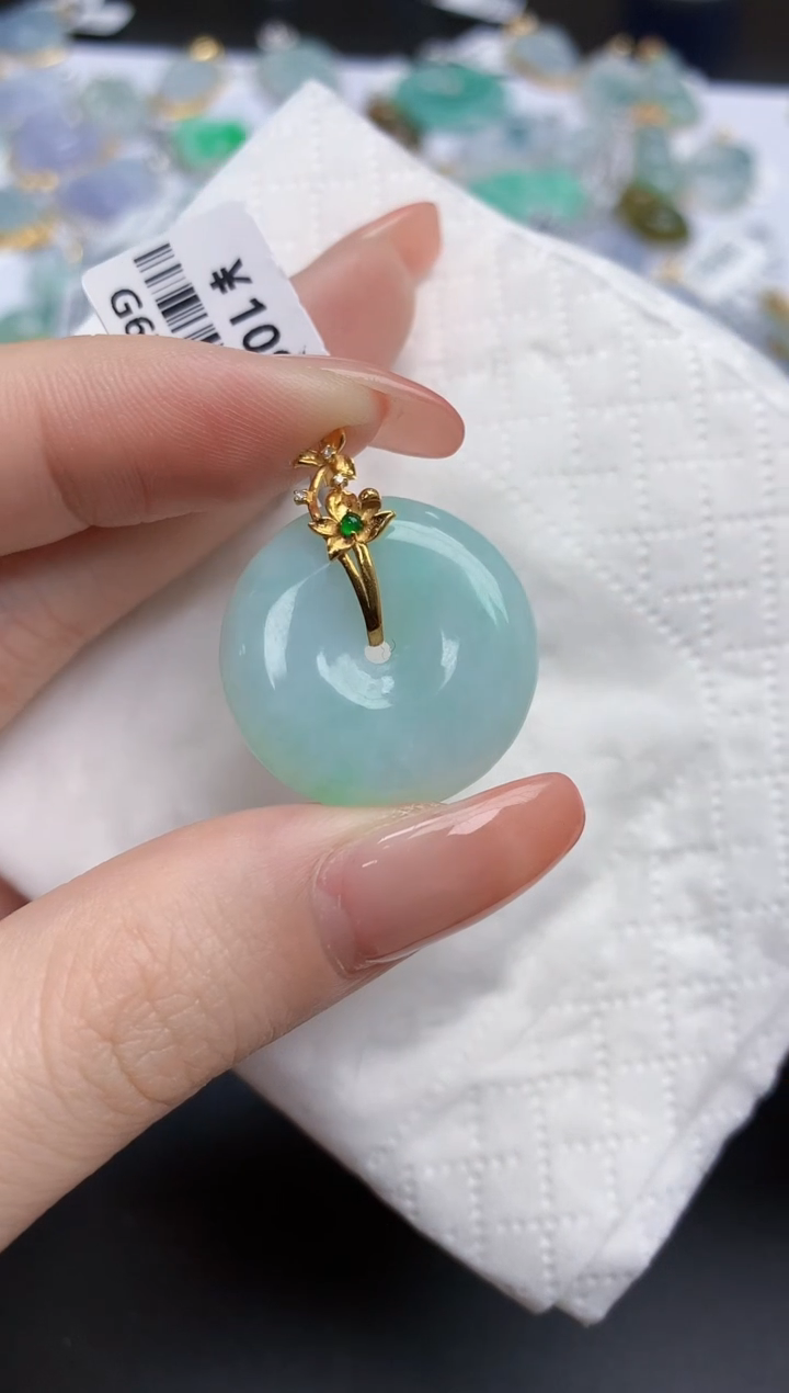 【闪购商品】翡翠颈饰18K金镶嵌天然缅甸翡翠A货