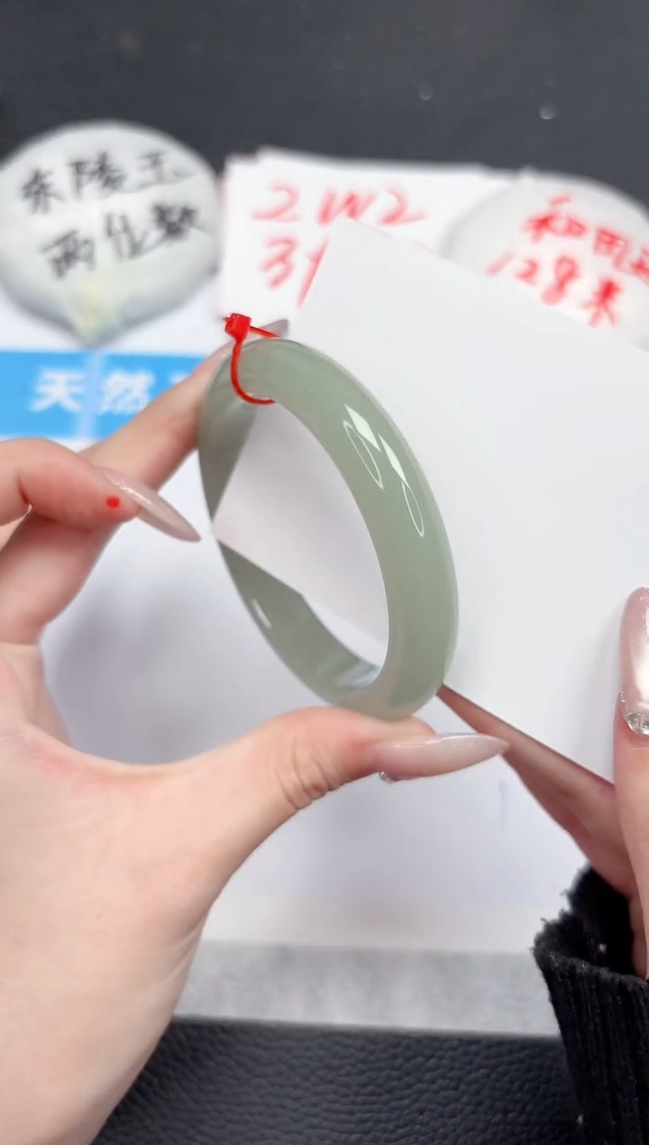 【闪购商品】石英质玉手镯未镶嵌328-55.4