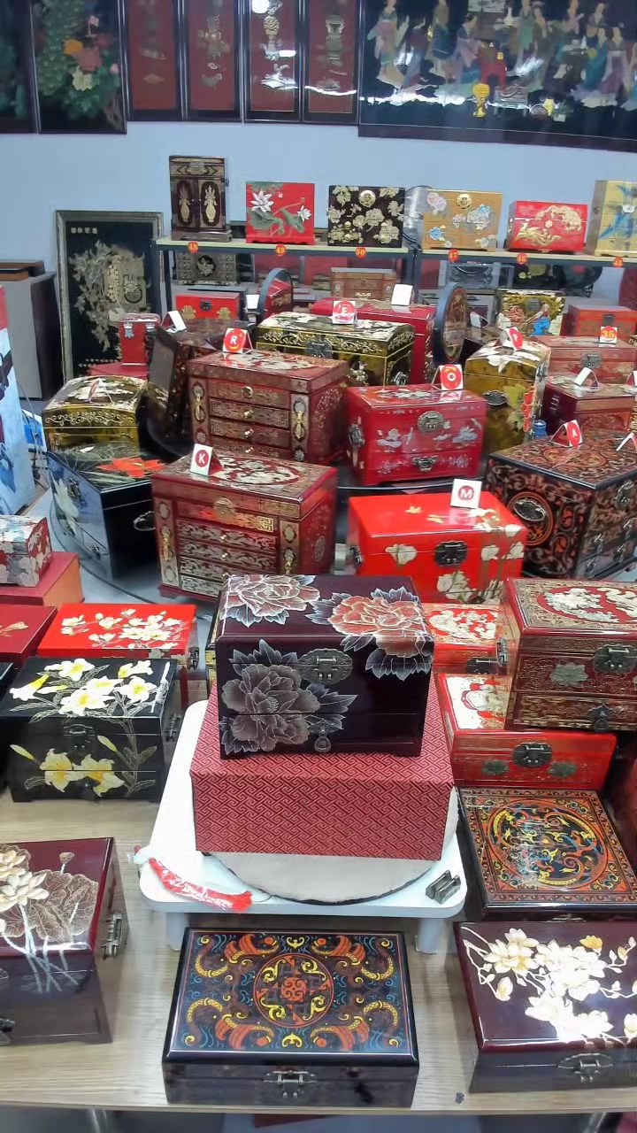 【闪购商品】21黑加红三层手推漆高堆牡丹升级款