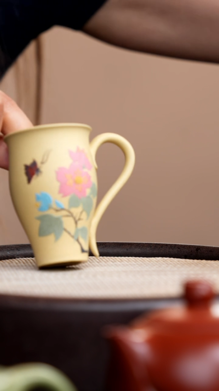 茶壶紫砂本山绿宝瓶手把杯蝶恋花