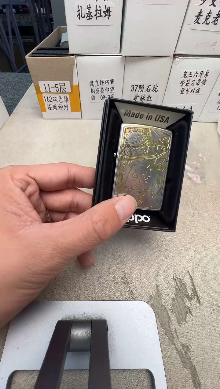 铜zippo打火机太空小熊