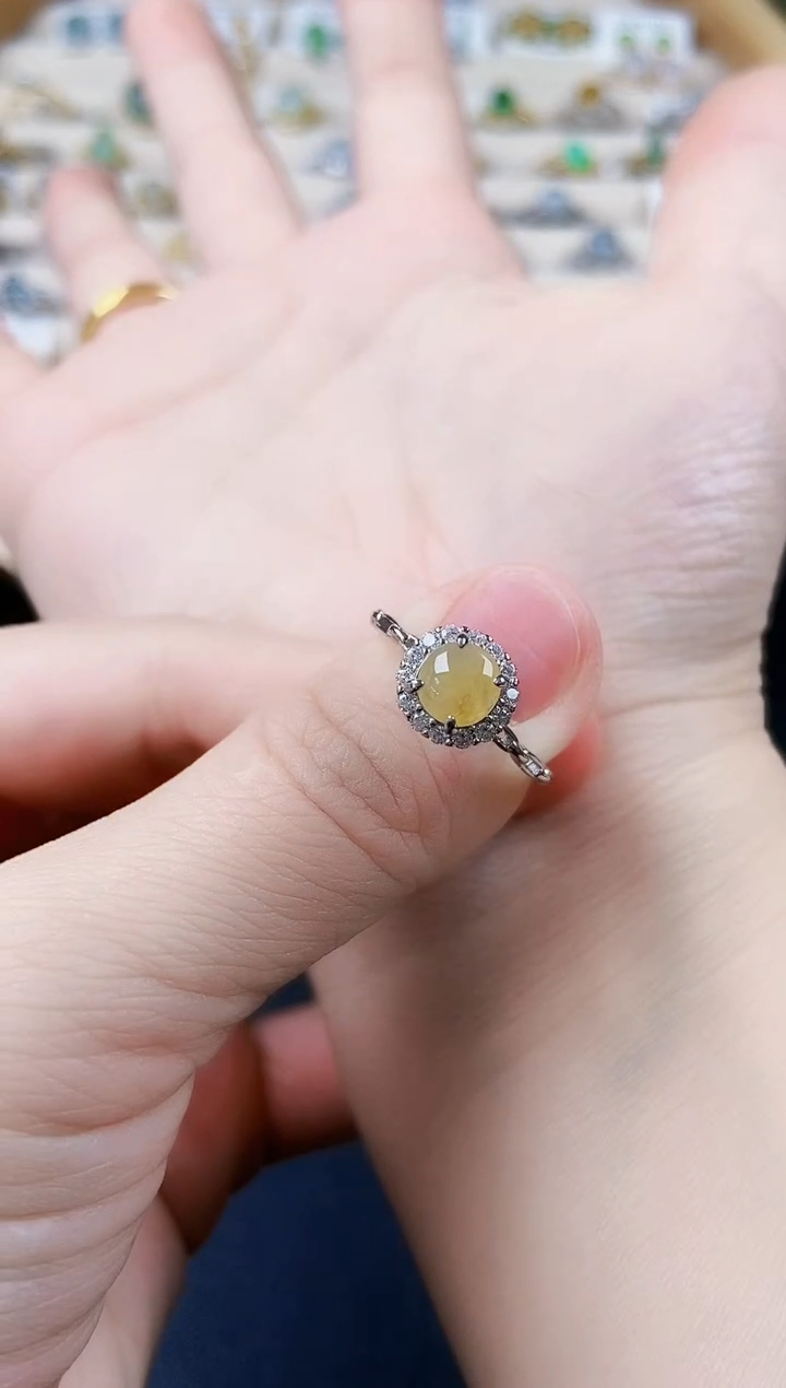 【闪购商品】翡翠戒指银S925镶嵌456464
