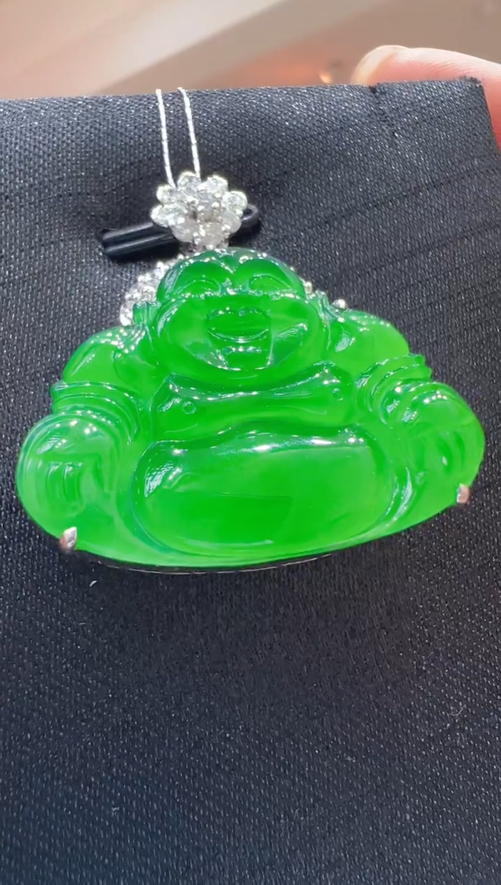 【闪购商品】翡翠吊坠(不含链)18K金镶嵌     