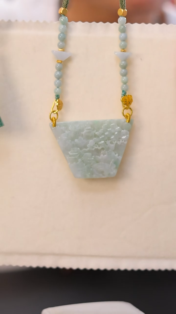 【闪购商品】翡翠颈饰未镶嵌基地发货，一物一拍。