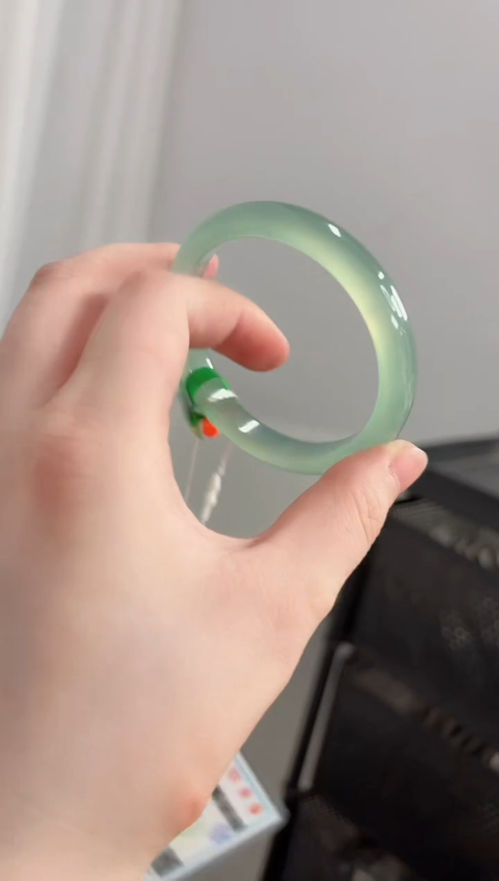 玛瑙/玉髓手镯未镶嵌56圈