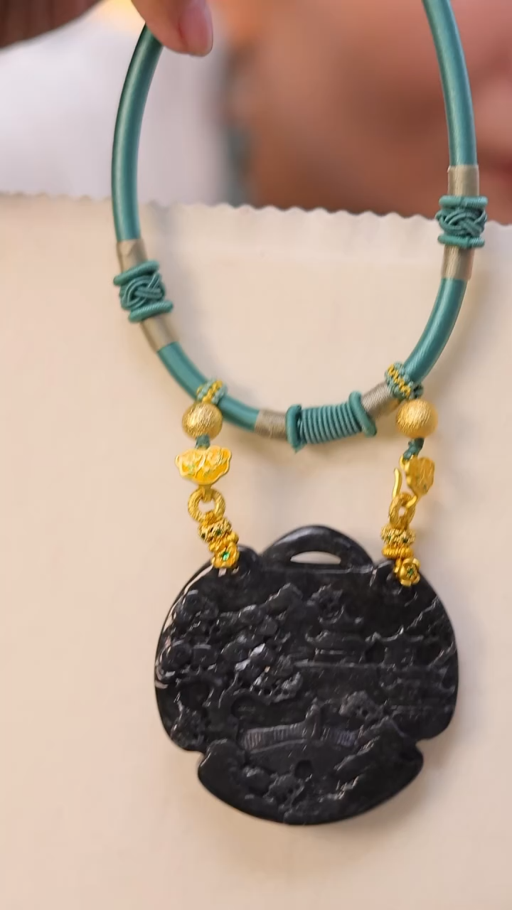 【闪购商品】翡翠颈饰未镶嵌基地发货，一物一拍。